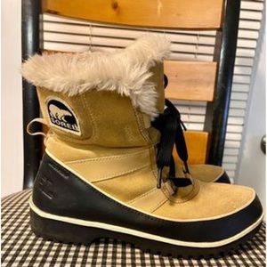 Sorel Tivoli II Waterproof Suede Winter Boots Wmns Sz 7